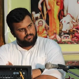 Shri Karthik Vydhatri